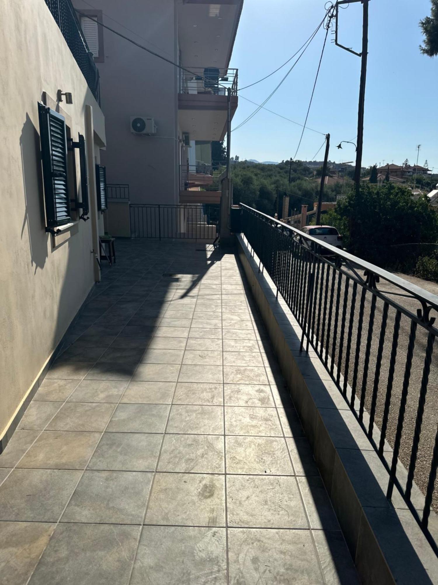 Apartment Marble Aigeira